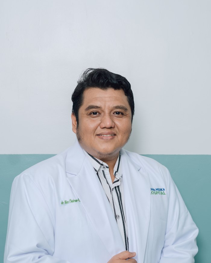 dr. Nico Chairuar R.
